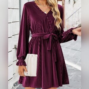 HOTOUCH Women's Velvet Dress Wrap V neck Flared long lantern sleeve, S